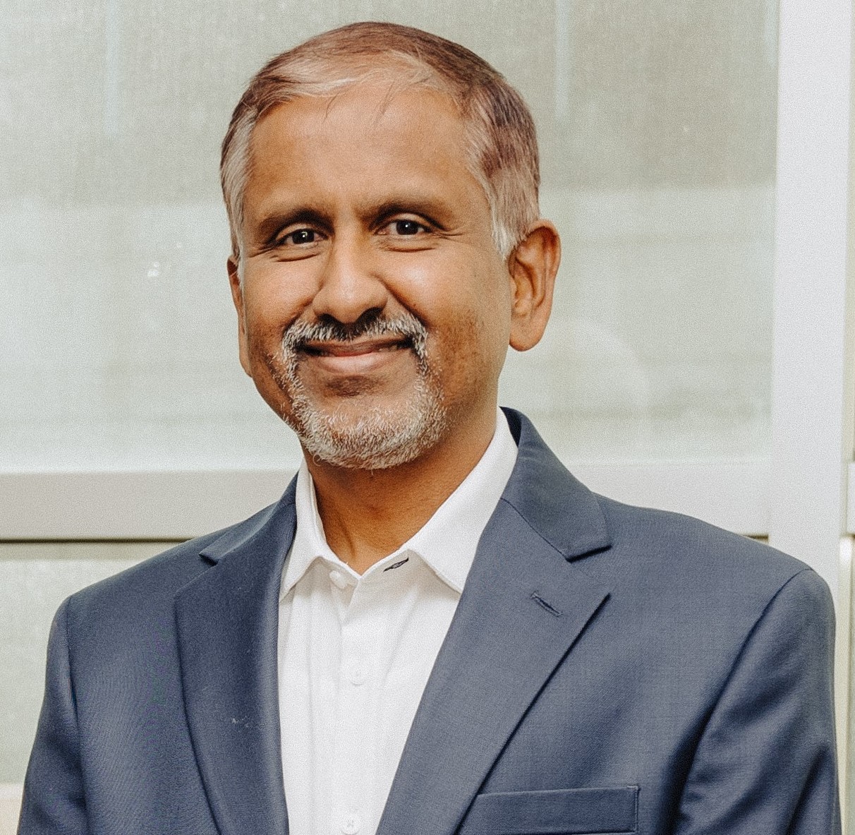 Dr. Ramesh Narayanan